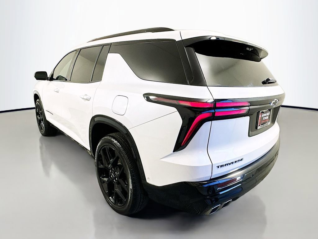 Used 2024 Chevrolet Traverse RS image 7
