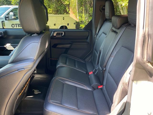 Used 2024 Ford Bronco Badlands AWD/4WD image 9