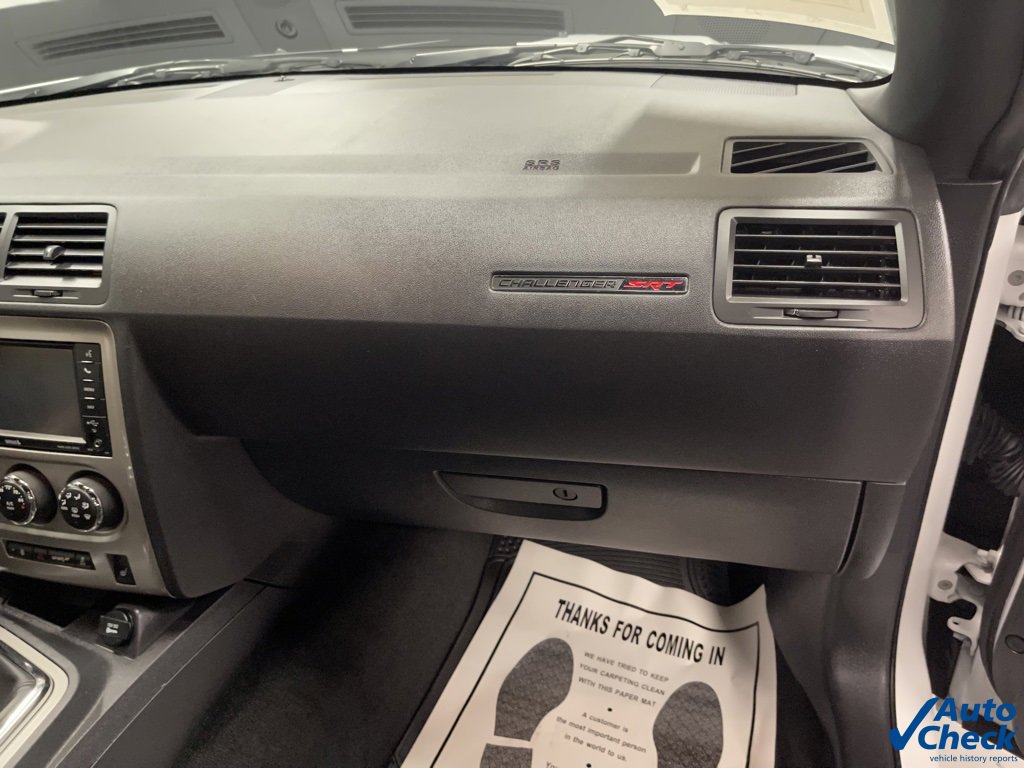 Used 2014 Dodge Challenger SRT8 image 36