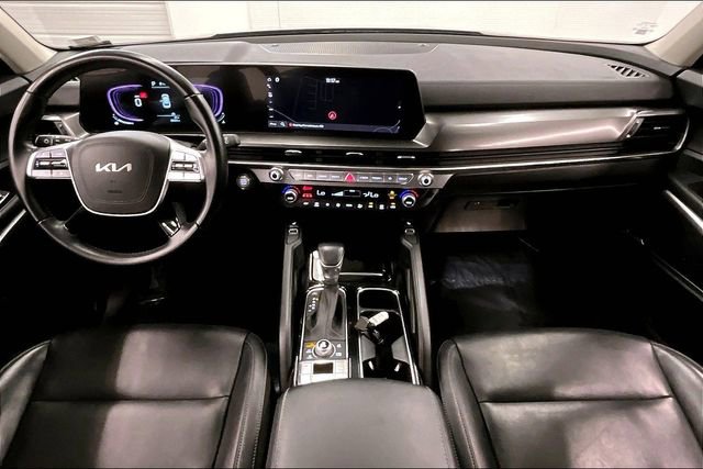 Used 2025 Kia Telluride S AWD/4WD image 18