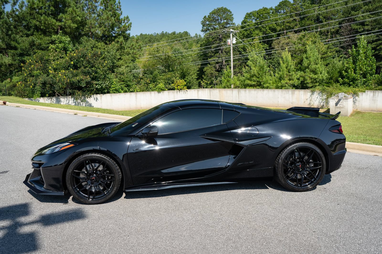 Used 2023 Chevrolet Corvette Z06 RWD image 33