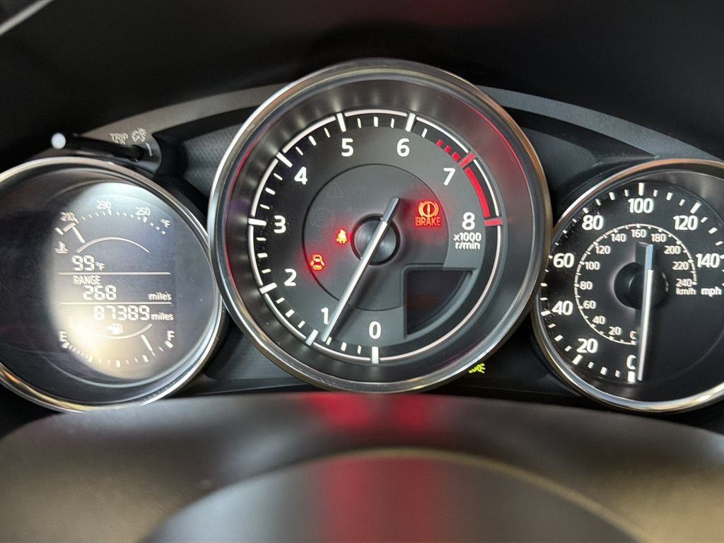 Used 2016 MAZDA MX-5 Miata Grand Touring RWD image 32