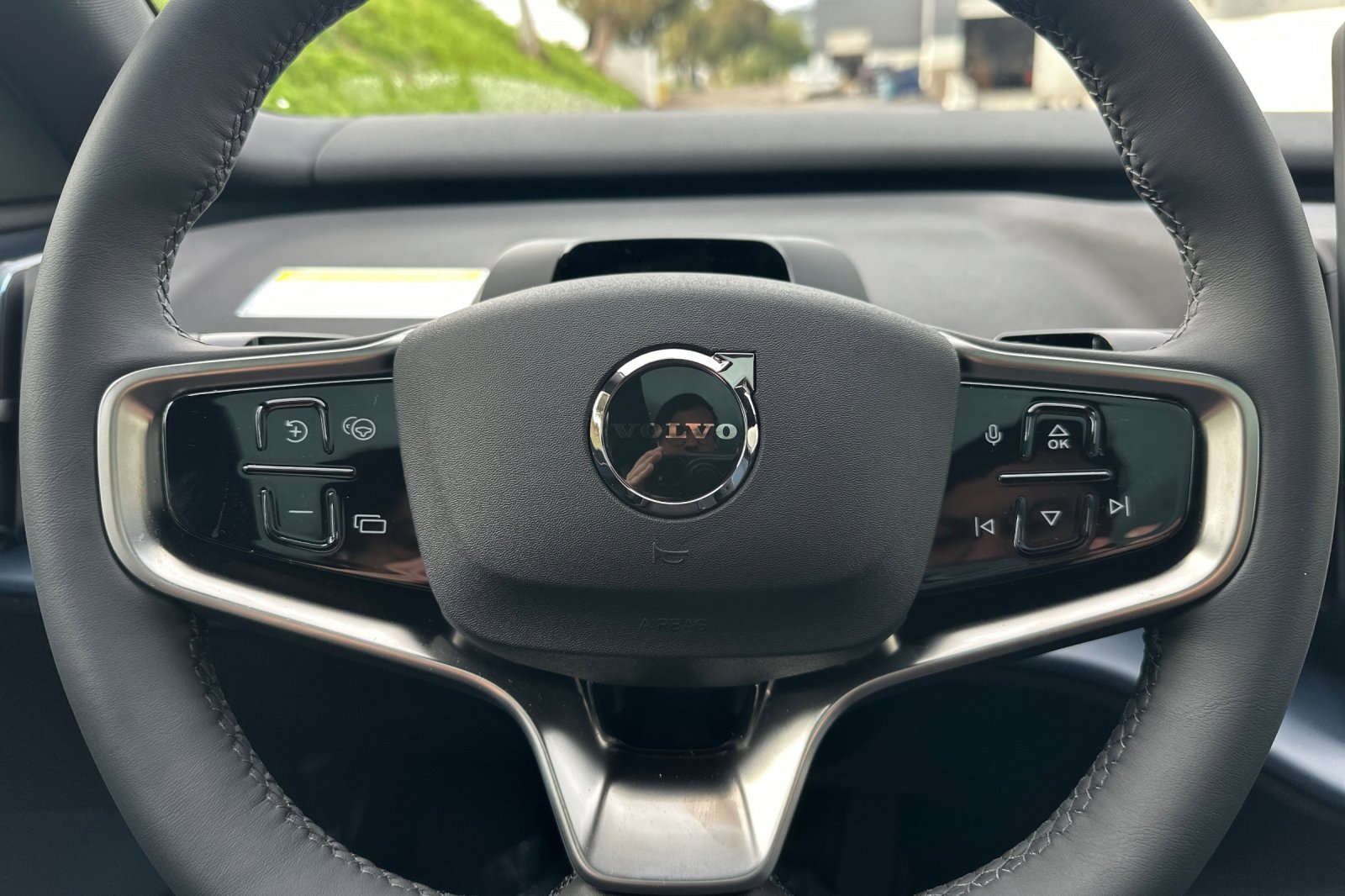 New 2026 Volvo EX30 Plus w/ Climate Package image 20