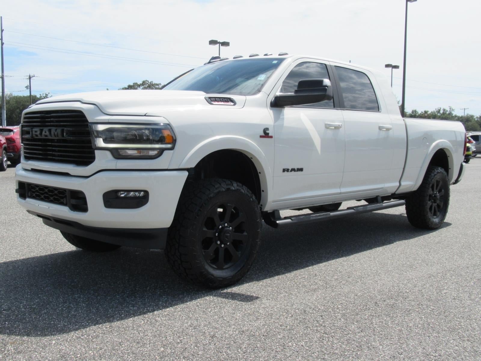 Used 2022 RAM 2500 Laramie w/ Night Edition AWD/4WD image 3