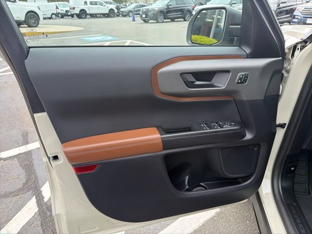 Used 2025 Ford Bronco Sport Outer Banks w/ Outer Banks Tech Package+ AWD/4WD image 13