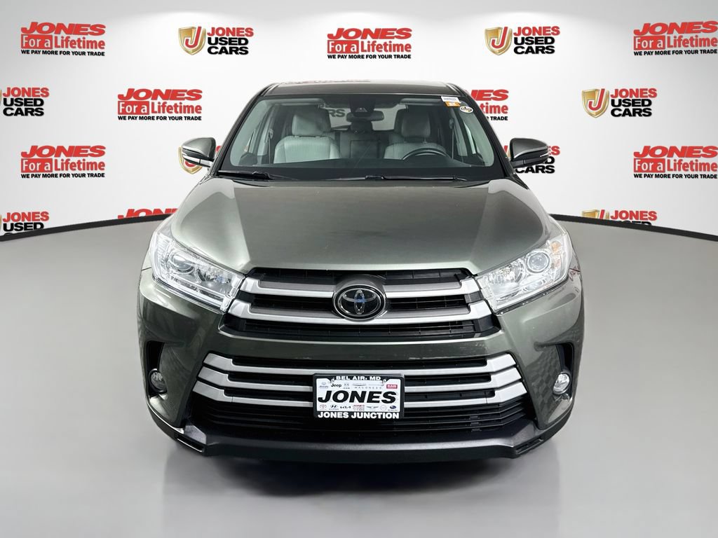 Certified 2018 Toyota Highlander Plus AWD/4WD image 10