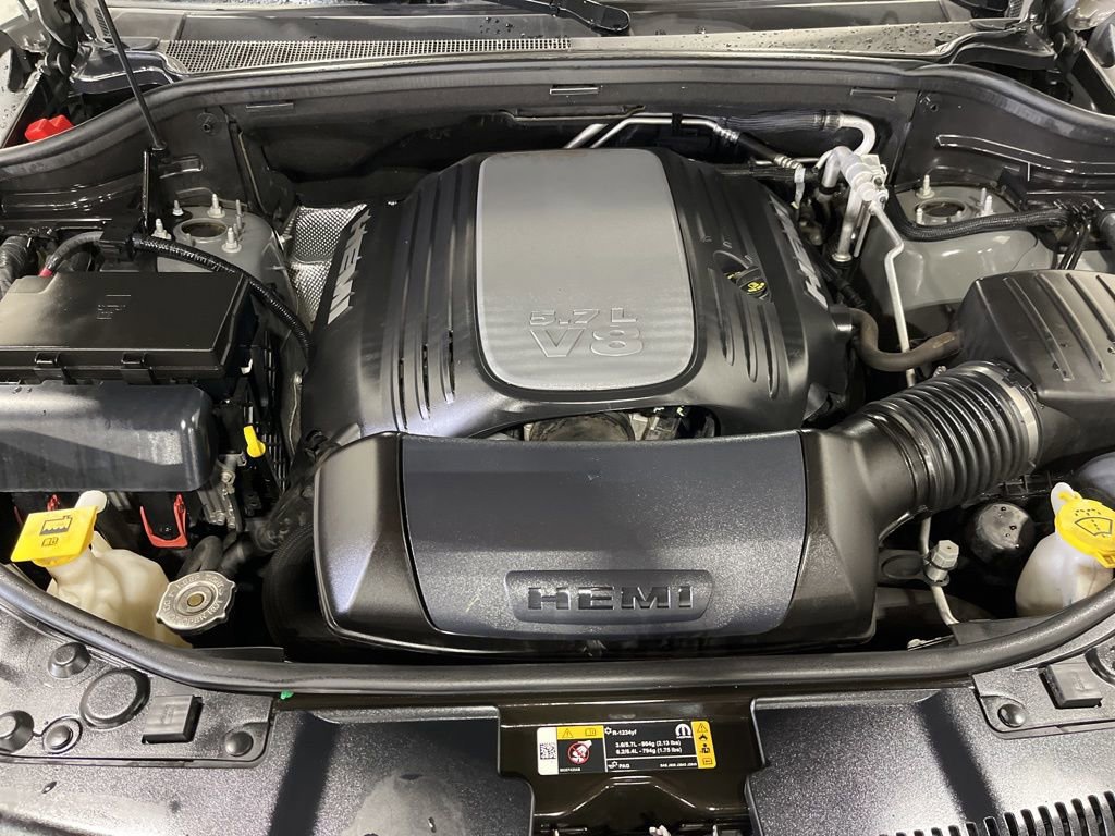 Used 2021 Dodge Durango R/T w/ Technology Group AWD/4WD image 31