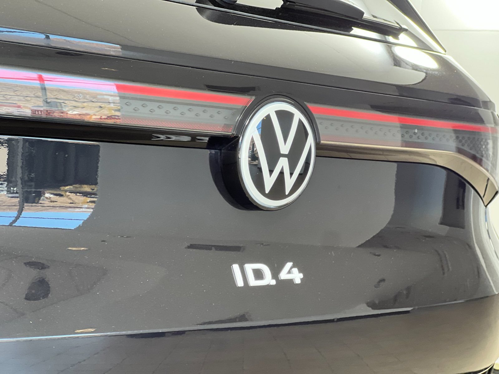Used 2023 Volkswagen ID.4 S RWD image 27