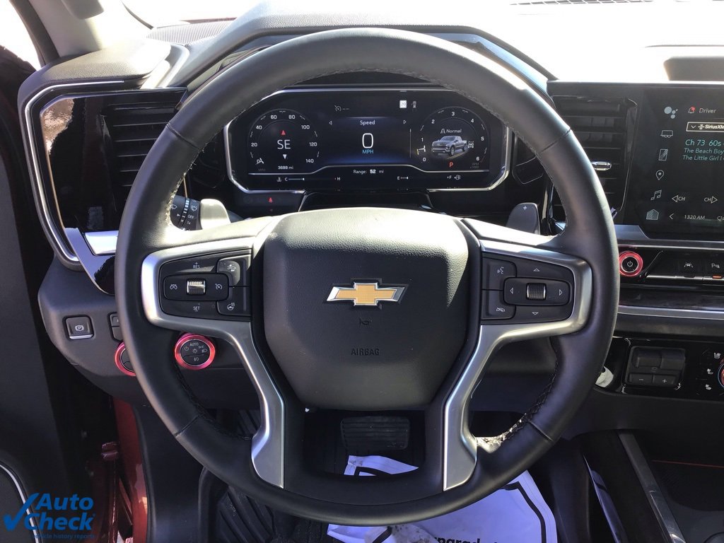 Used 2025 Chevrolet Silverado 1500 LTZ image 32