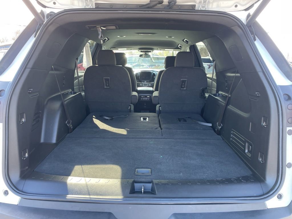 Used 2023 Chevrolet Traverse LT AWD/4WD image 40