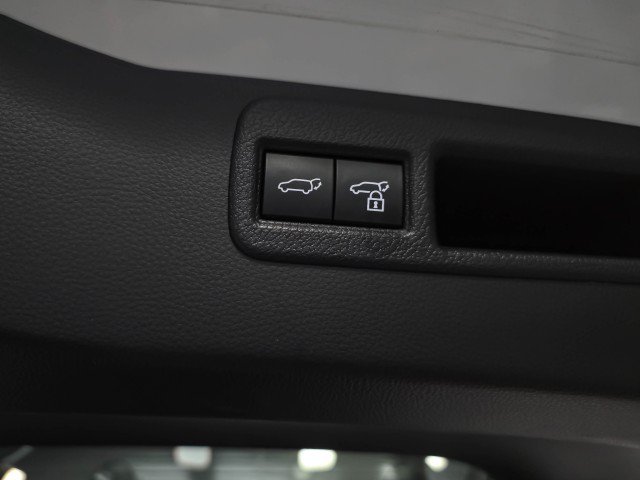 Used 2024 Toyota Venza Limited AWD/4WD image 38