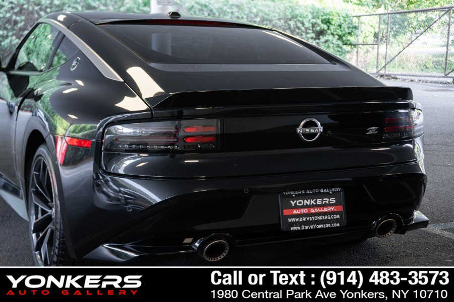 Used 2024 Nissan Z Performance w/ Floor Mat Package RWD image 23