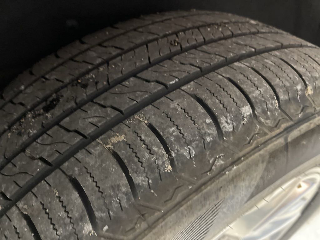 Used 2024 Chevrolet Suburban Premier image 48