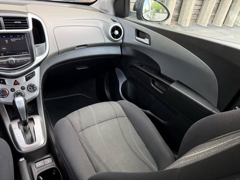 Used 2020 Chevrolet Sonic LT FWD image 14