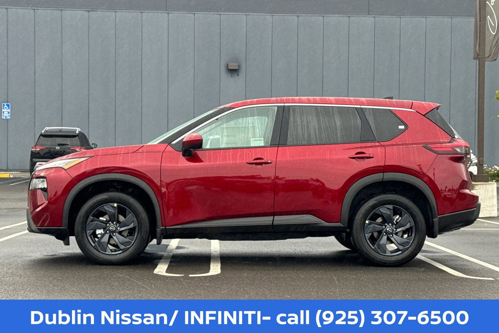 New 2026 Nissan Rogue SV FWD image 7
