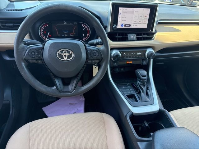 Used 2023 Toyota RAV4 LE image 17