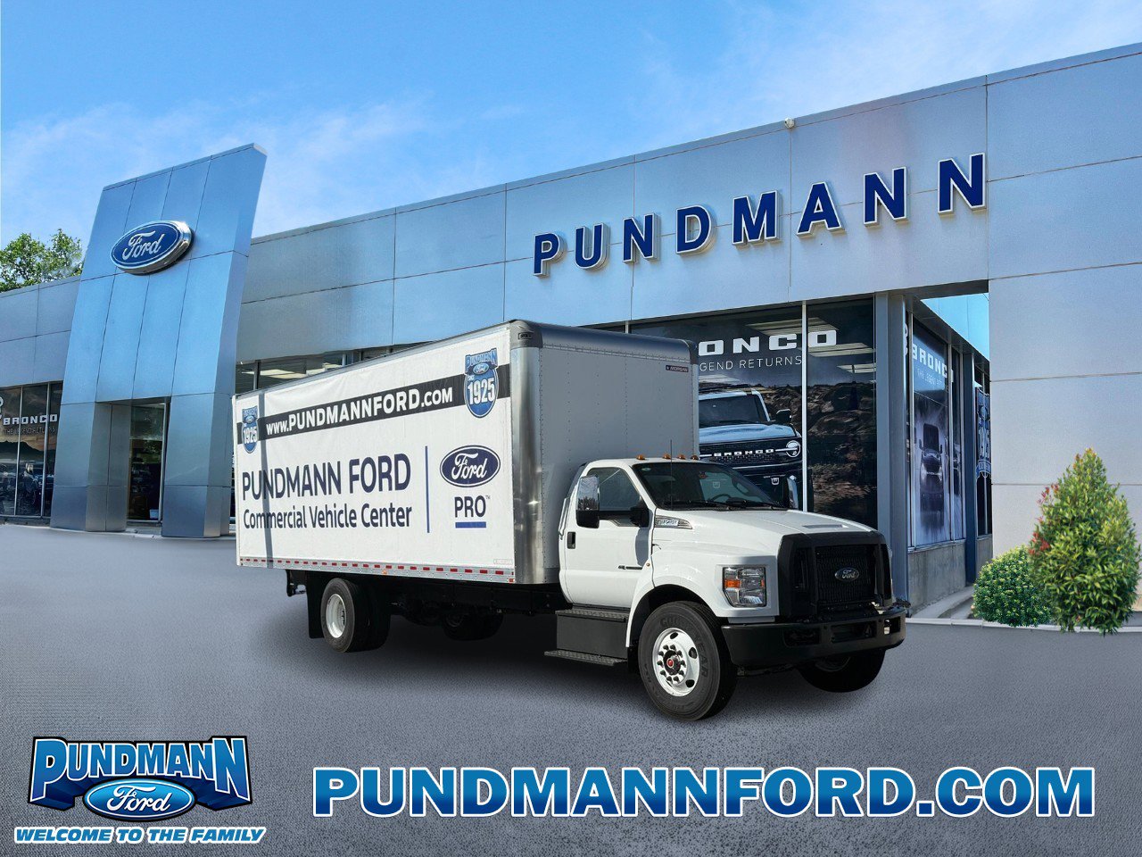 New 2026 Ford F750 2WD Regular Cab Super Duty image 1