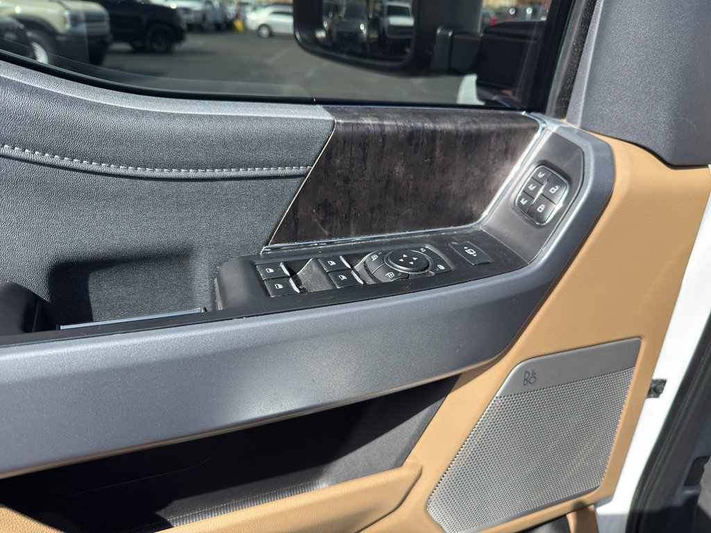Used 2024 Ford F350 Lariat w/ Chrome Package image 11