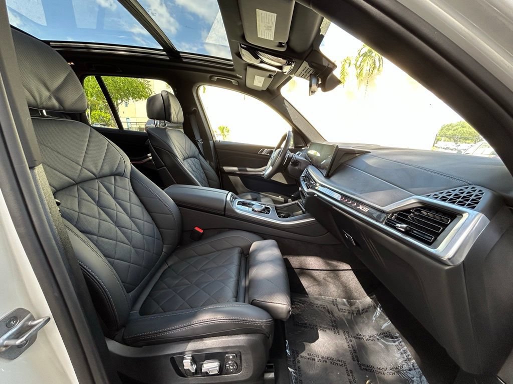 Used 2026 BMW X5 sDrive40i RWD image 28