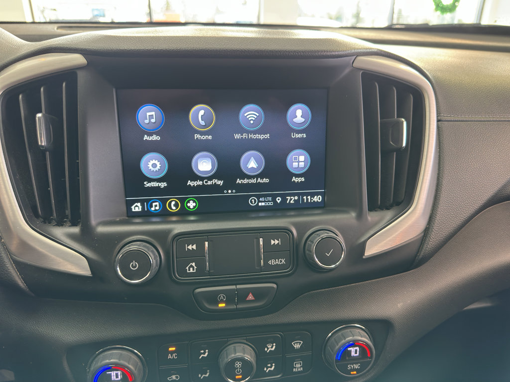 Used 2024 GMC Terrain SLT image 24