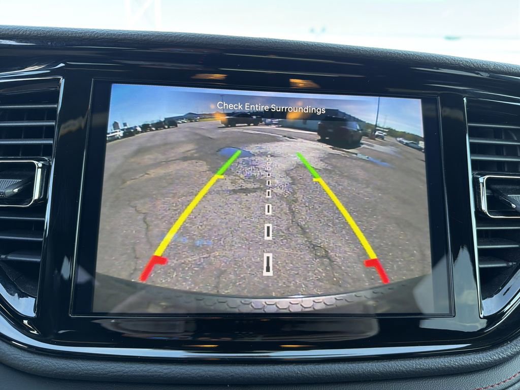 Used 2025 Dodge Durango GT AWD/4WD image 28