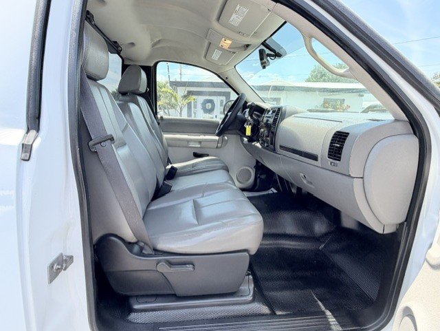 Used 2007 GMC Sierra 2500 W/T w/ Fleet Convenience Package RWD image 15