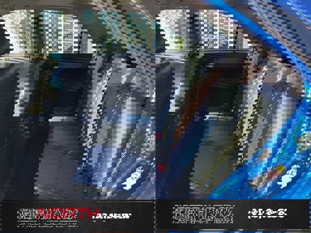 Used 2016 Toyota Camry SE image 14