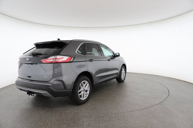 Used 2022 Ford Edge SEL w/ Convenience Package image 17