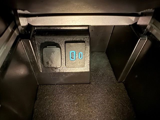 Used 2021 Ford Explorer XLT w/ Equipment Group 202A image 26