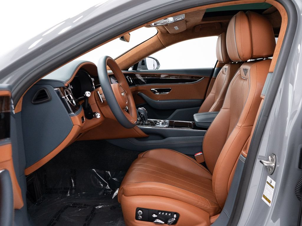 Certified 2022 Bentley Flying Spur V8 AWD/4WD image 15