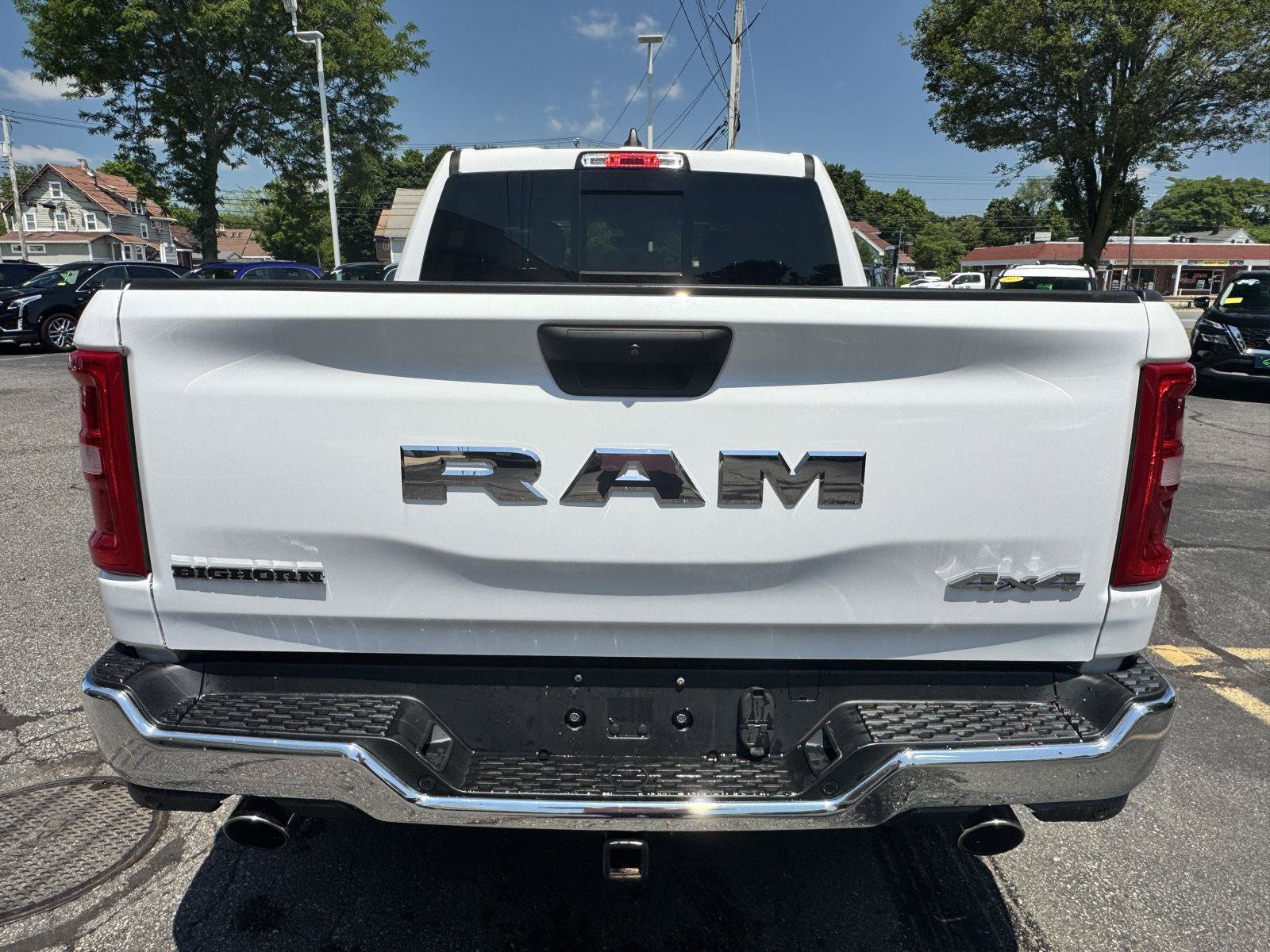 Used 2025 RAM 1500 Big Horn AWD/4WD image 6