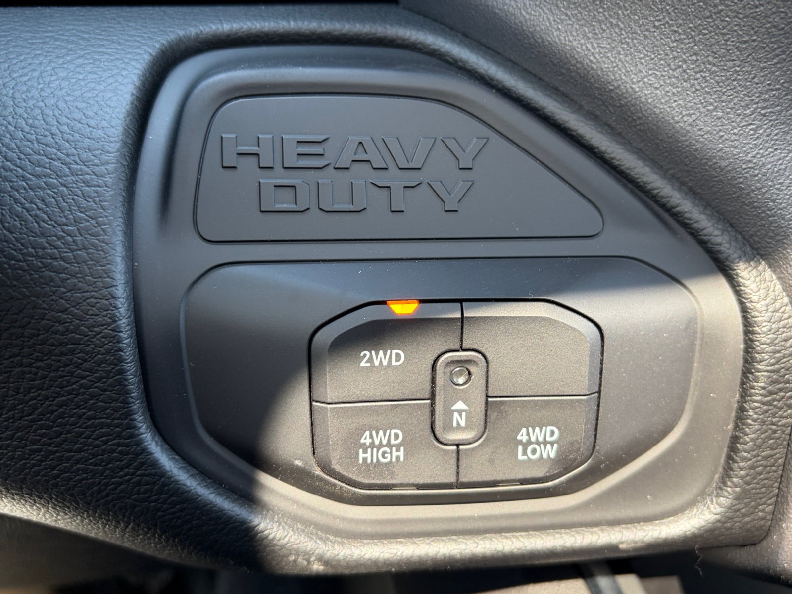 New 2026 RAM 2500 Laramie AWD/4WD image 20