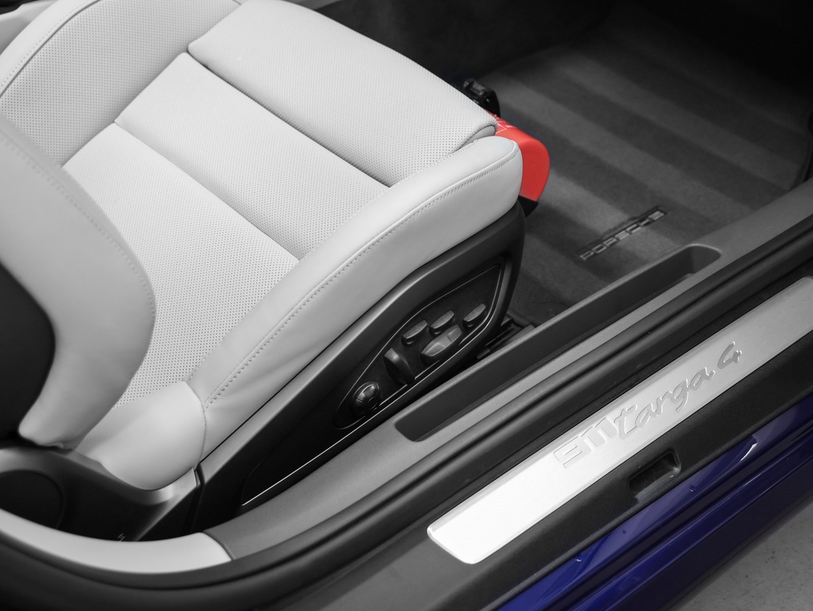 Used 2024 Porsche 911 Targa 4 image 25