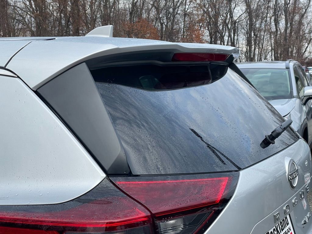 Certified 2023 Nissan Rogue SV AWD/4WD image 34