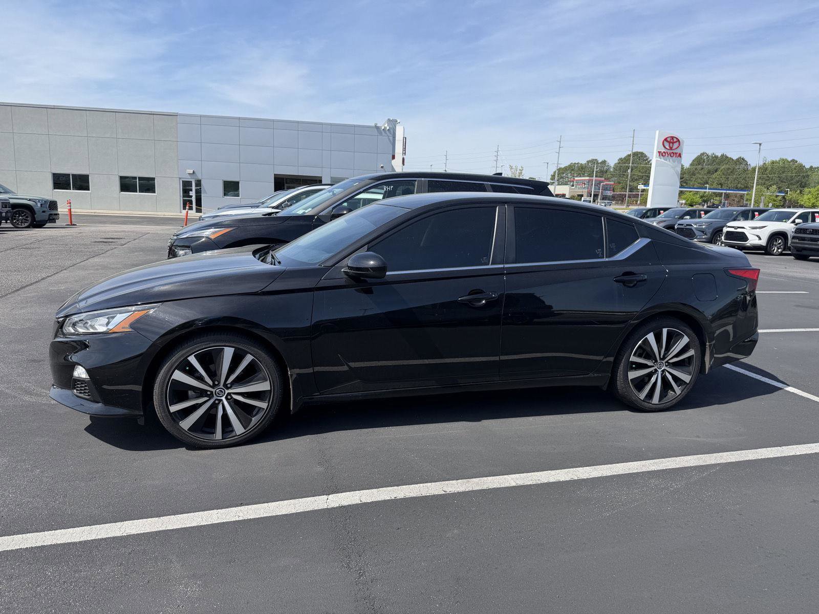 Used 2022 Nissan Altima 2.5 SR image 4