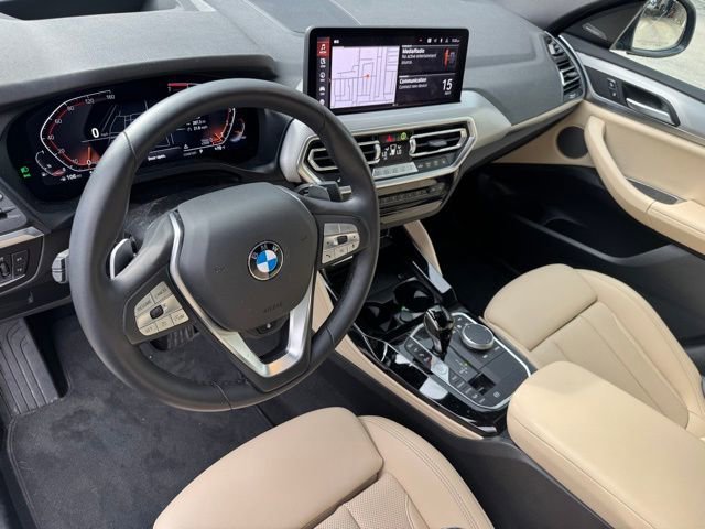 Certified 2025 BMW X4 xDrive30i image 18