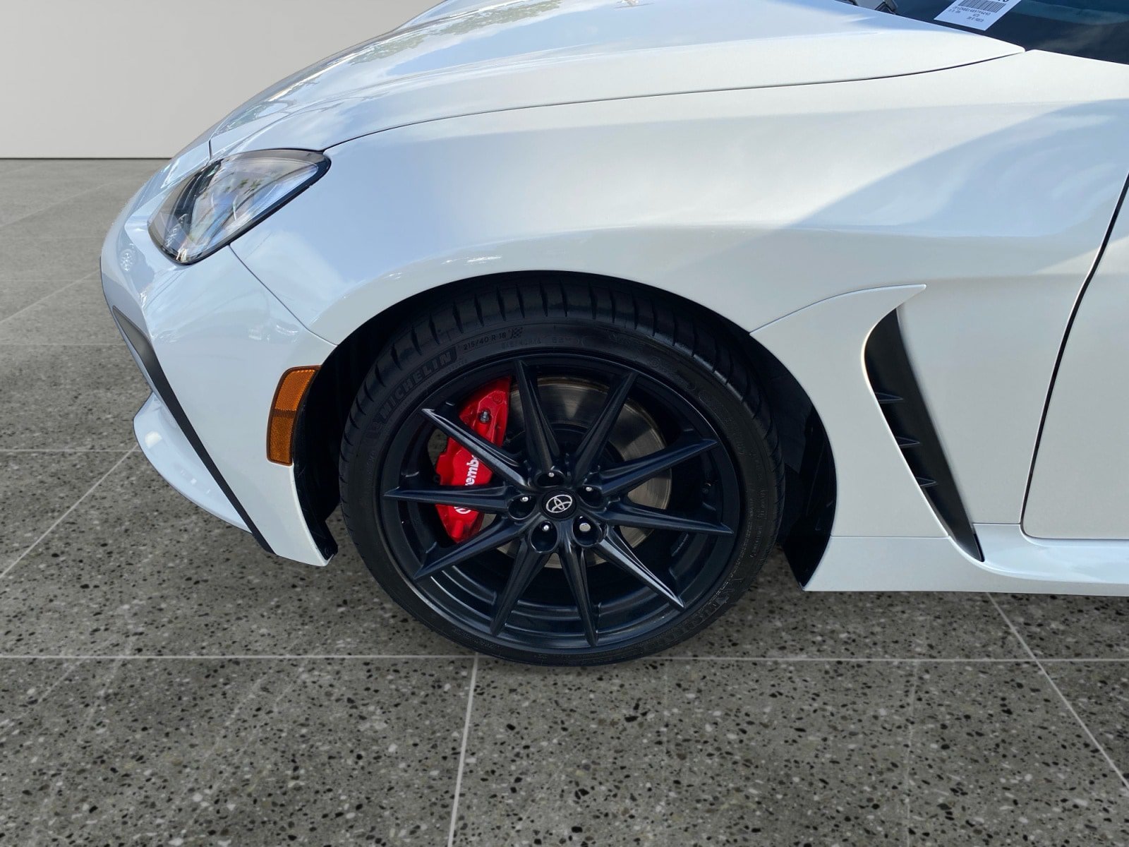 Used 2025 Toyota GR86 Premium w/ Performance Package RWD image 14