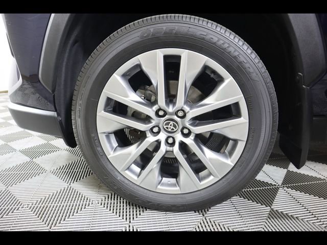 Used 2023 Toyota RAV4 XLE Premium AWD/4WD image 30