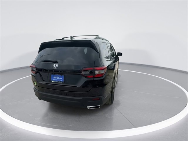 Used 2023 Honda Pilot Sport image 10