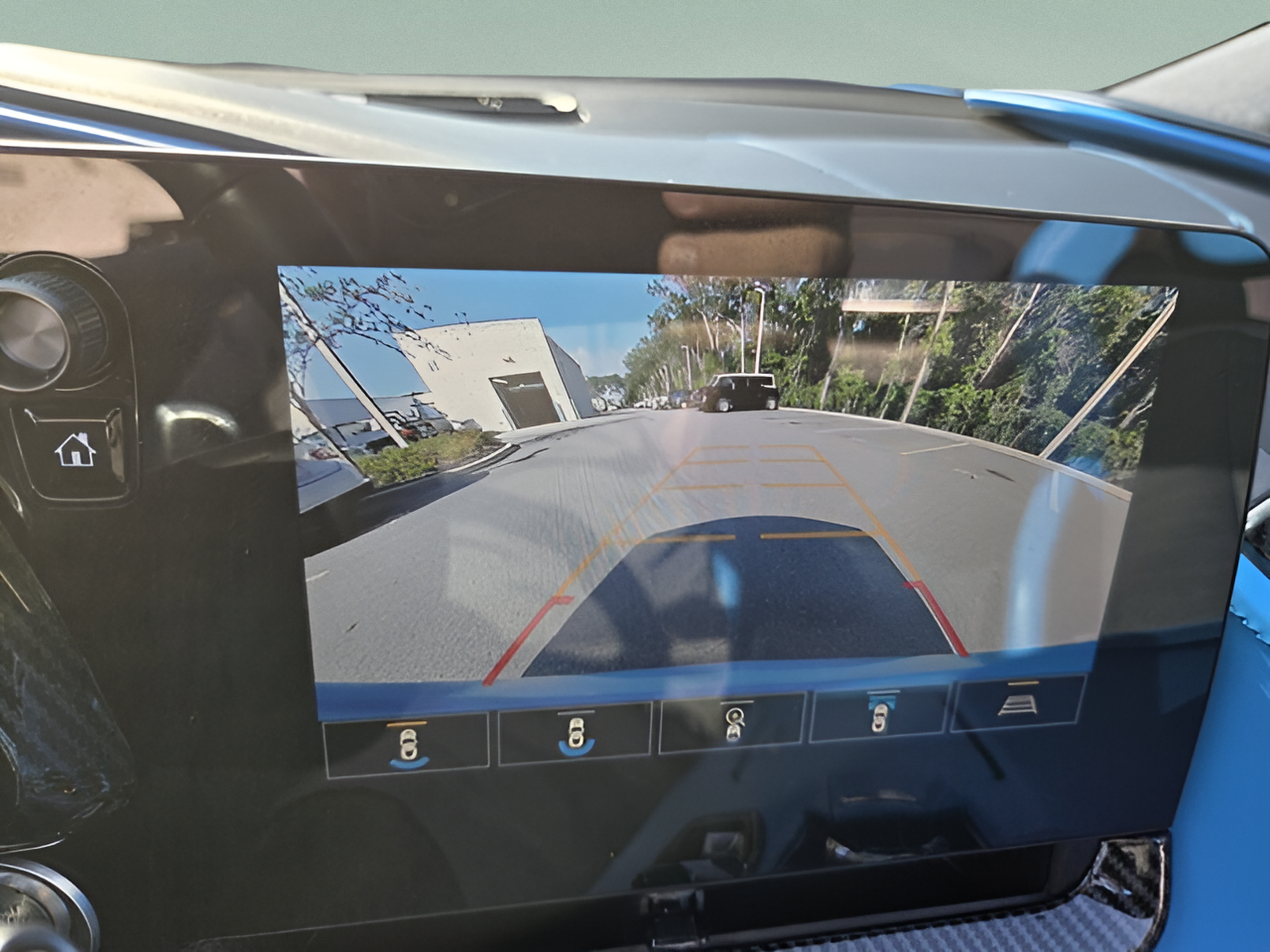 Used 2021 Chevrolet Corvette Stingray Premium Conv w/ 3LT RWD image 22
