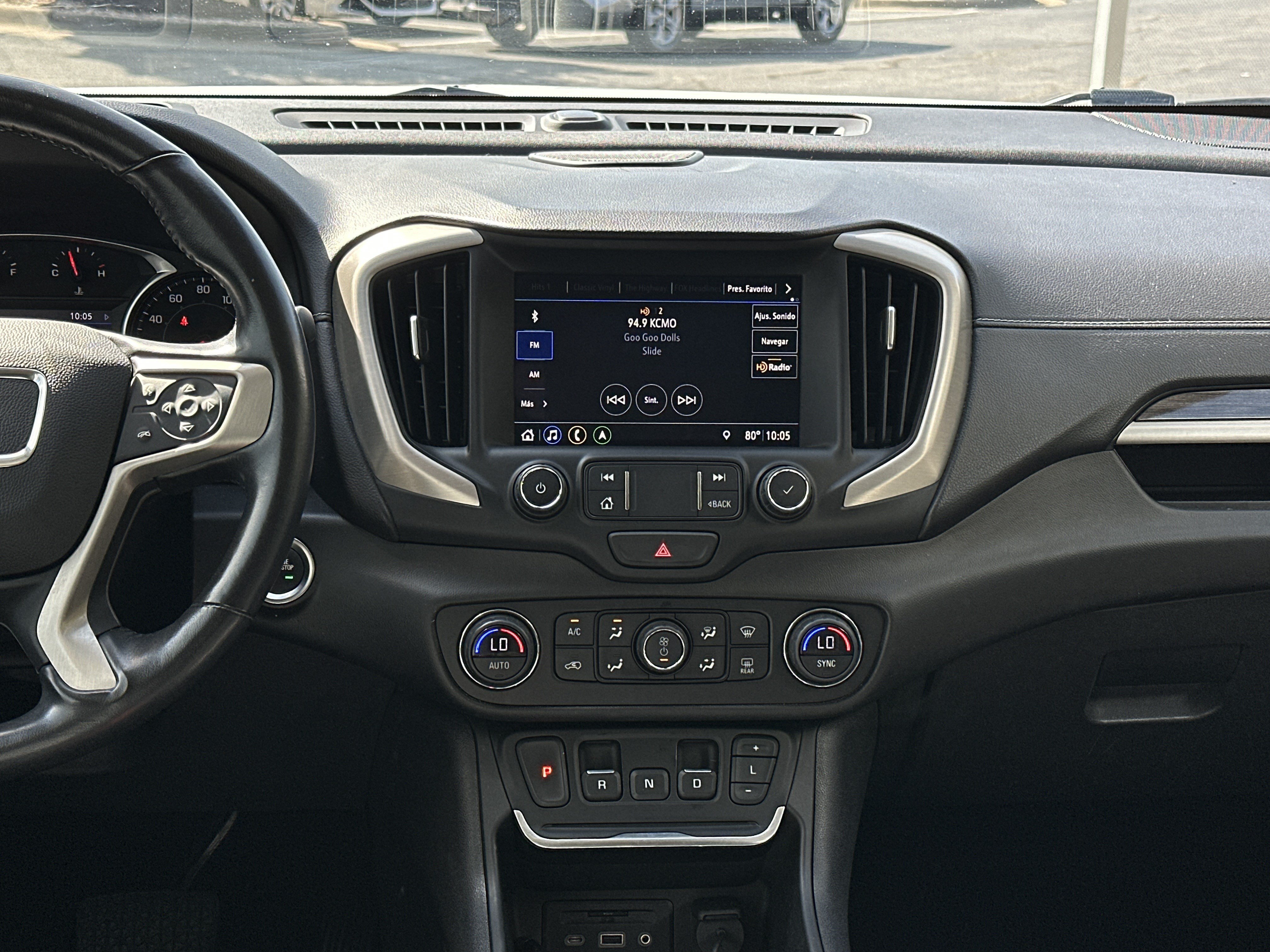 Used 2020 GMC Terrain Denali w/ LPO, Cargo Package AWD/4WD image 23