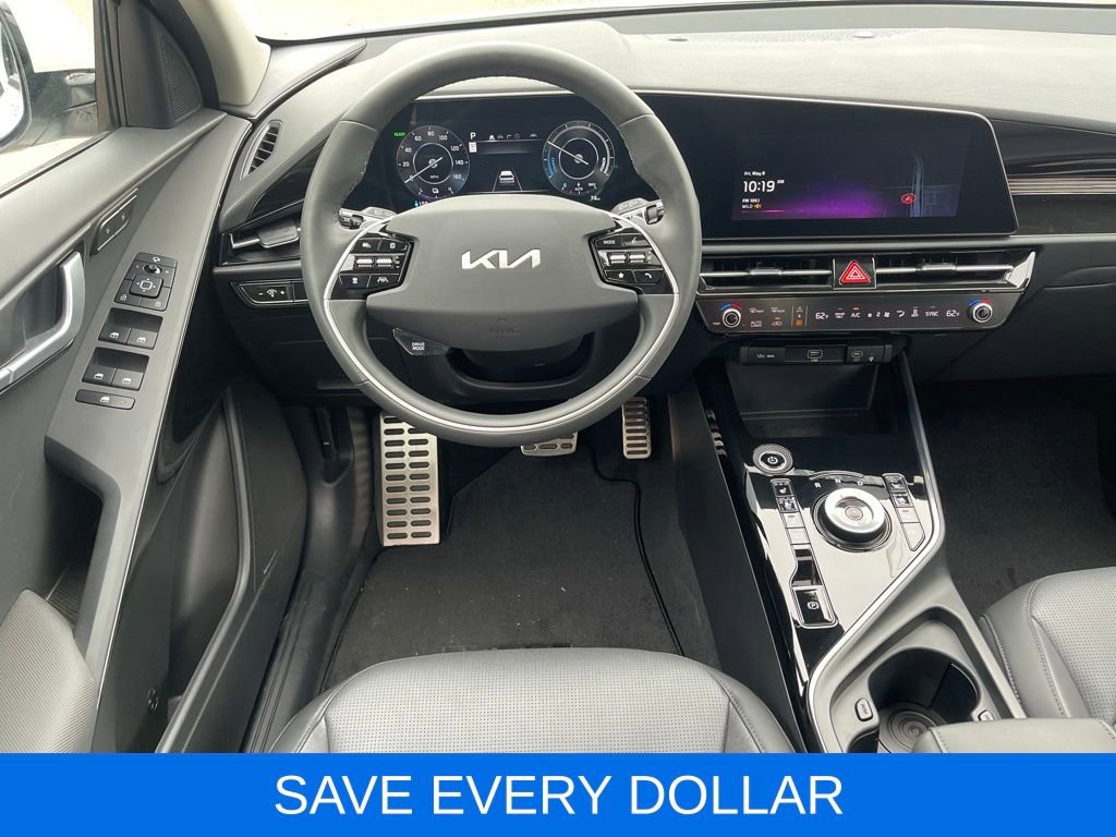 Used 2024 Kia Niro Wave w/ Wave Preserve Package FWD image 13