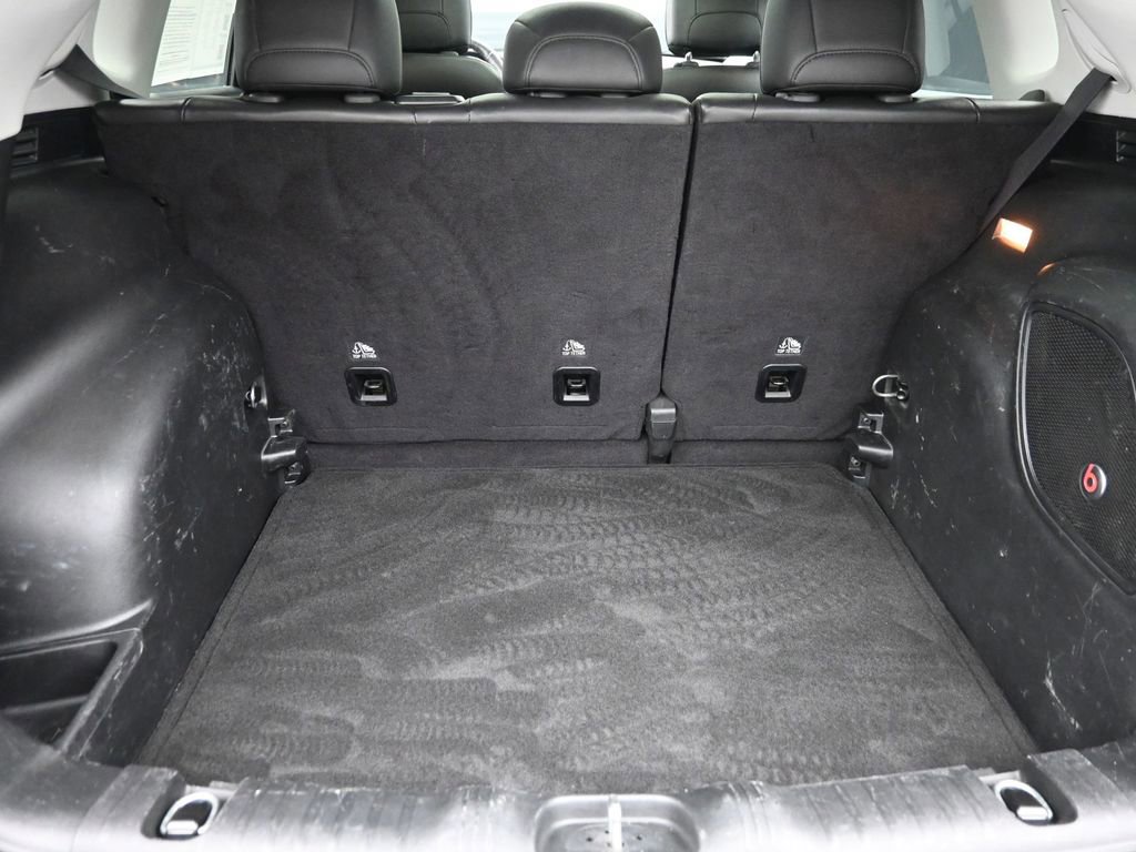 Used 2019 Jeep Compass Limited image 9