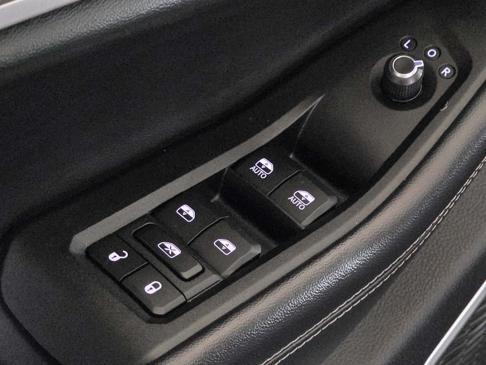 Used 2021 Jeep Grand Cherokee L Limited image 22