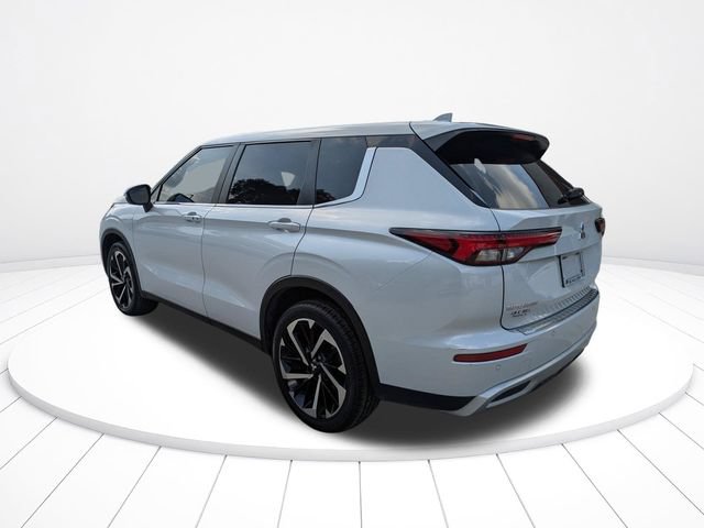 Used 2024 Mitsubishi Outlander SE FWD image 6