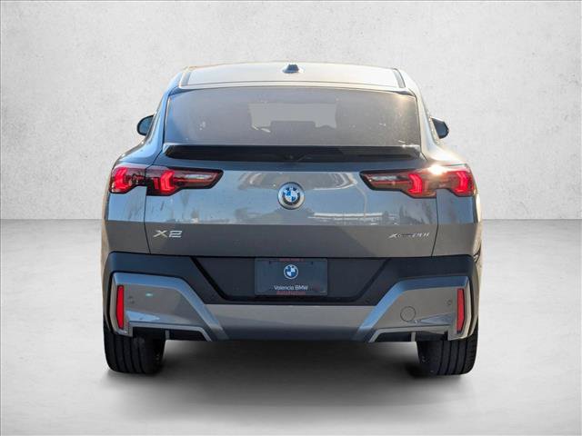 New 2026 BMW X2 xDrive28i w/ Technology Package AWD/4WD image 8