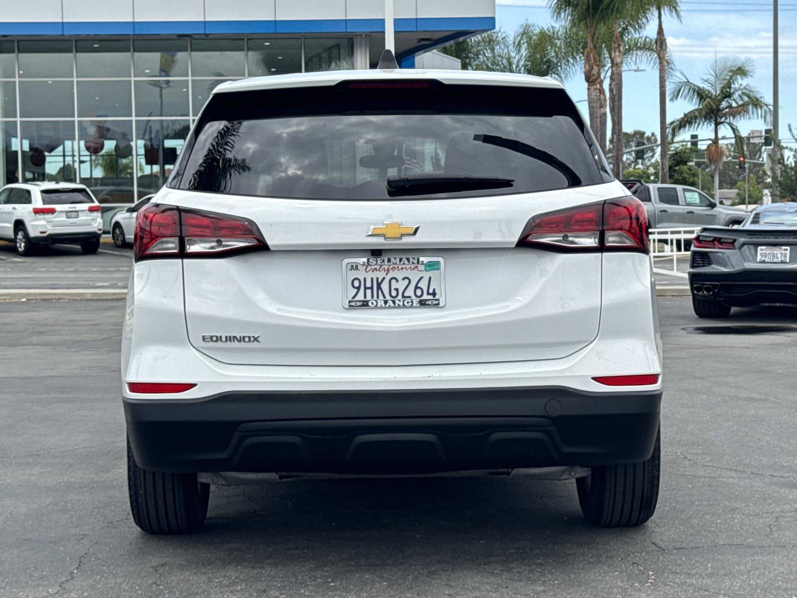 Used 2023 Chevrolet Equinox LS w/ LS Convenience Package FWD image 6