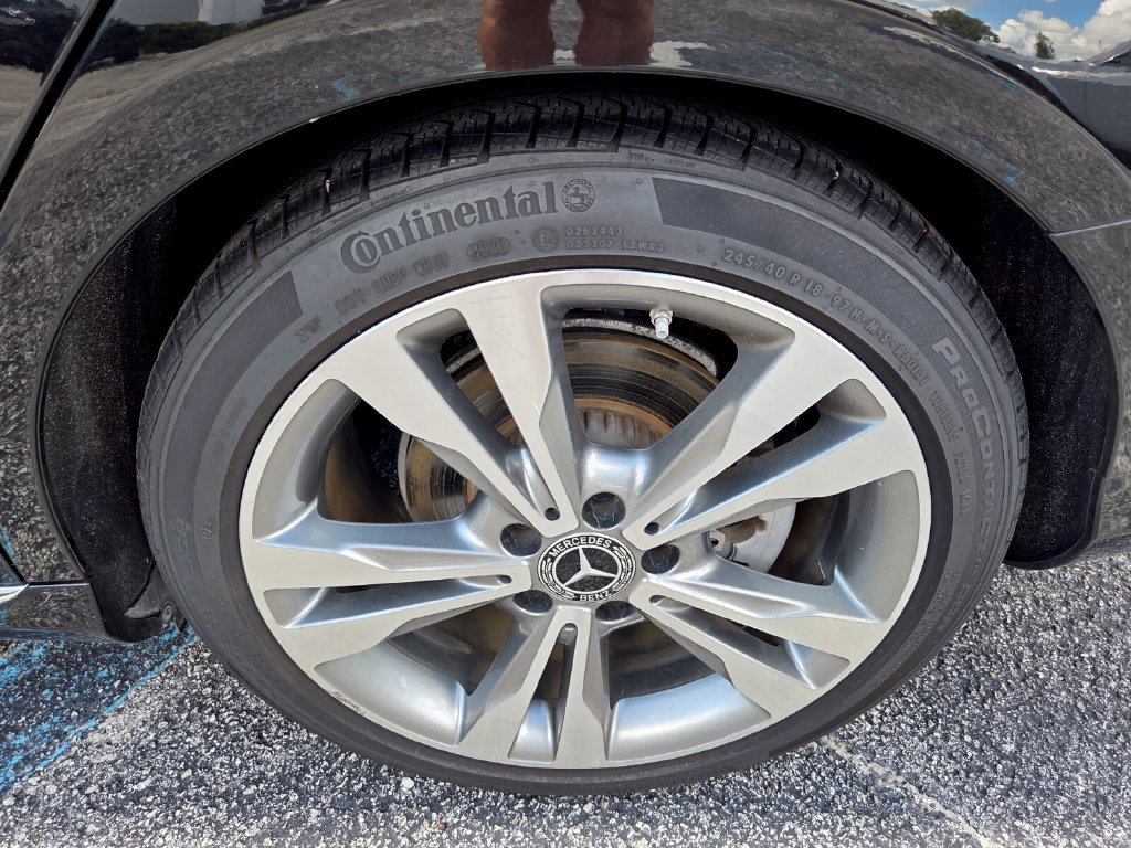 Used 2017 Mercedes-Benz C 300 Sedan w/ Premium 1 Package image 18