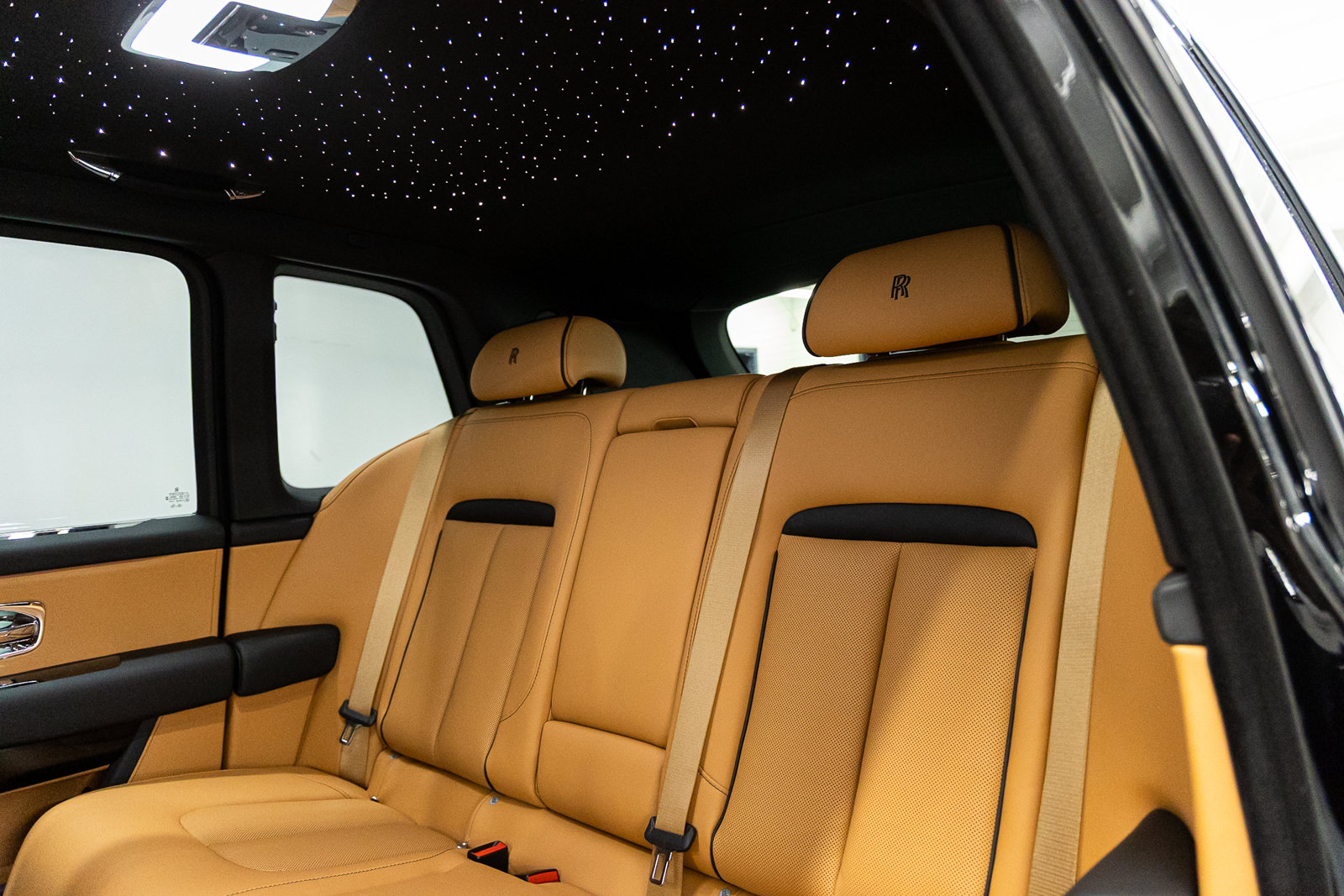New 2027 Rolls-Royce Cullinan AWD/4WD image 52