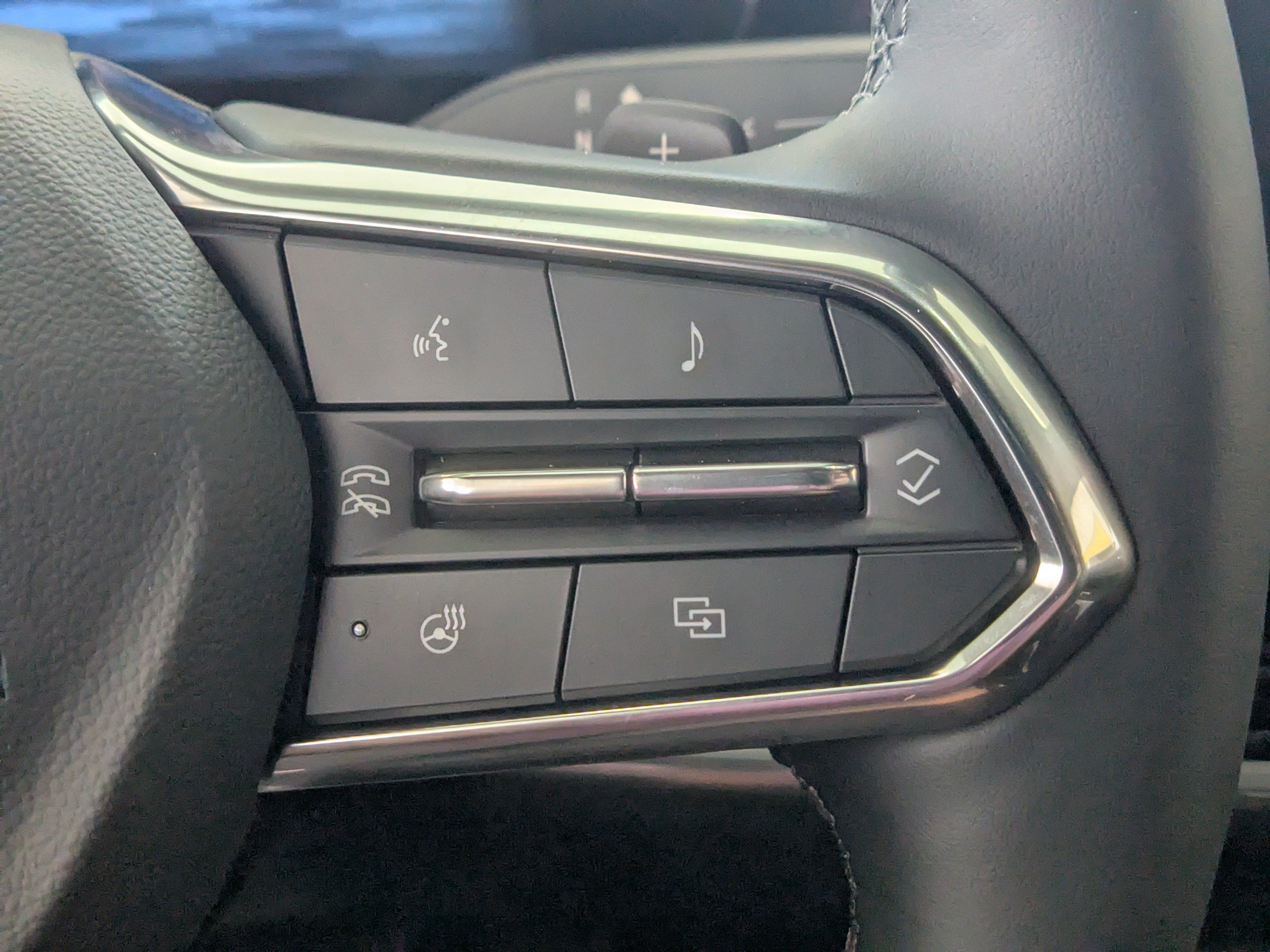 New 2027 Chevrolet Equinox LT FWD image 22
